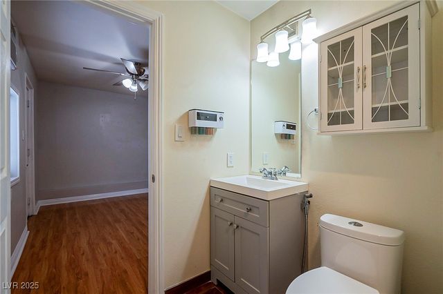 2013 Las Verdes Street, Las Vegas, NV 89102