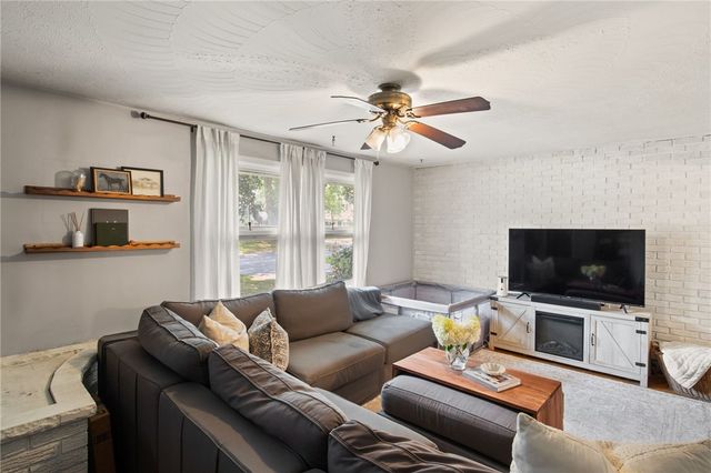 256 Wolcott Avenue, Gates, NY 14606