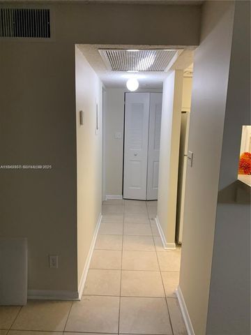 5831 Washington Street 45, Hollywood, FL 33023