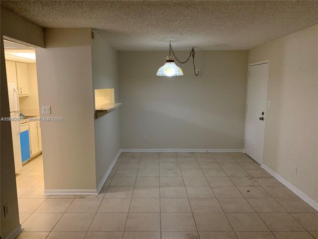 5831 Washington Street 45, Hollywood, FL 33023