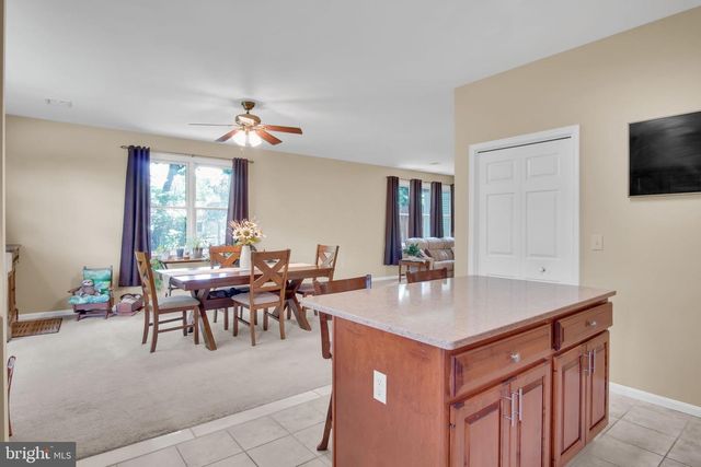 6443 OAK VIEW DR, Harrisburg, PA 17112