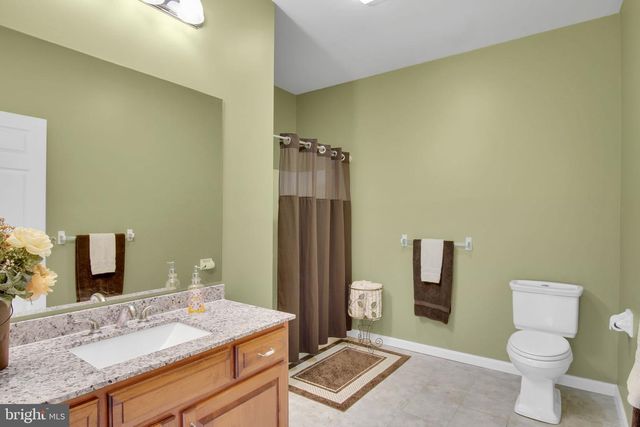 6443 OAK VIEW DR, Harrisburg, PA 17112