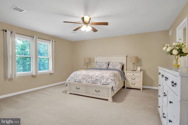 6443 OAK VIEW DR, Harrisburg, PA 17112