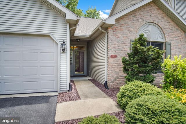 6443 OAK VIEW DR, Harrisburg, PA 17112