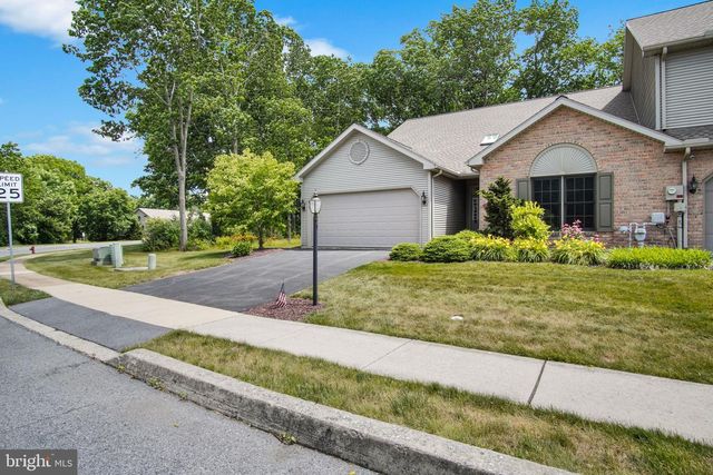 6443 OAK VIEW DR, Harrisburg, PA 17112