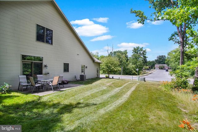 6443 OAK VIEW DR, Harrisburg, PA 17112