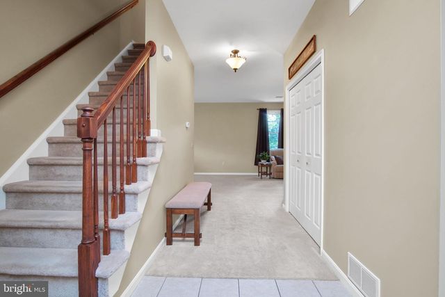 6443 OAK VIEW DR, Harrisburg, PA 17112