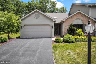 6443 OAK VIEW DR, Harrisburg, PA 17112