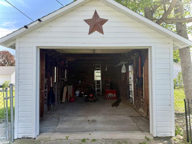 412 W Marion Street, Portage, WI 53901
