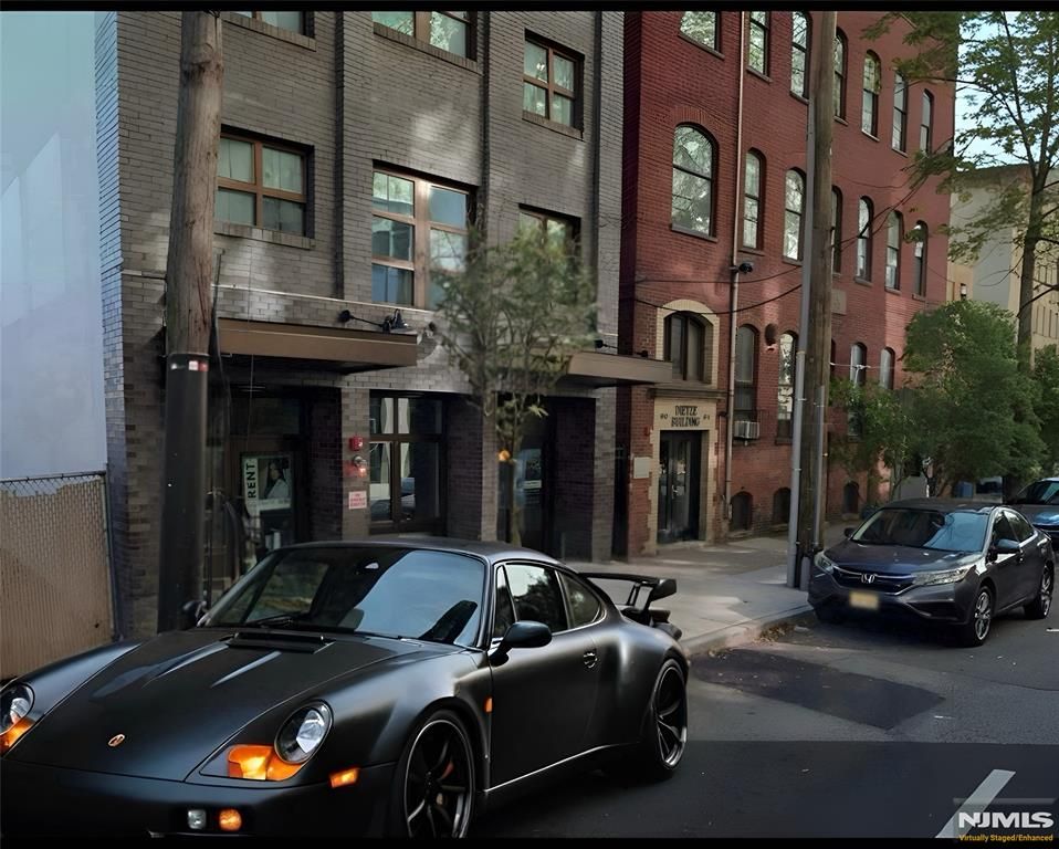 58 Union Street 601, Newark, NJ 07105