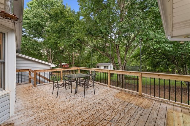 1014 E Queen Street, Pendleton, SC 29670