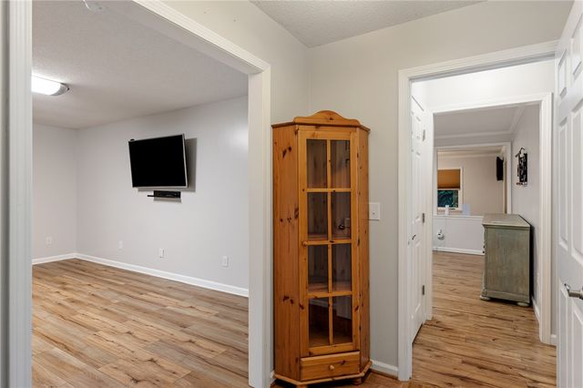 1014 E Queen Street, Pendleton, SC 29670