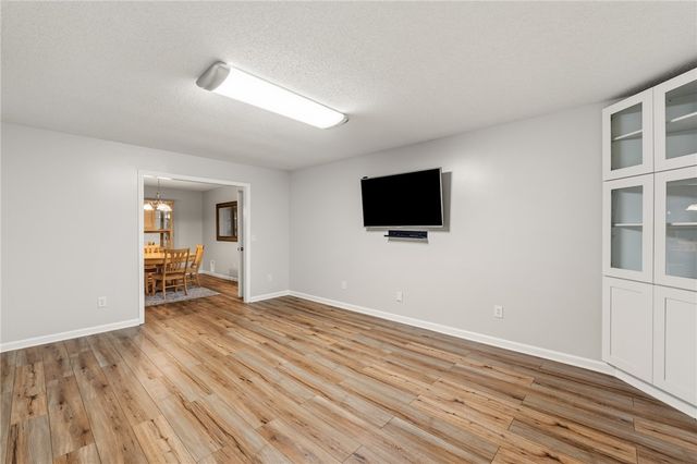 1014 E Queen Street, Pendleton, SC 29670