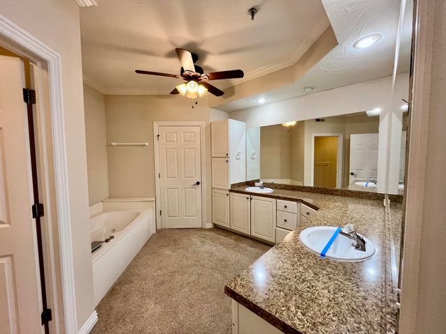 120 Oxford Court 5-4, Branson, MO 65616