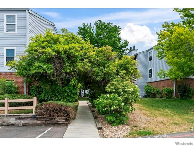 3121 S Tamarac Drive 106, Denver, CO 80231