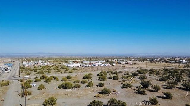 0 Smoke Tree, Pinon Hills, CA 92372