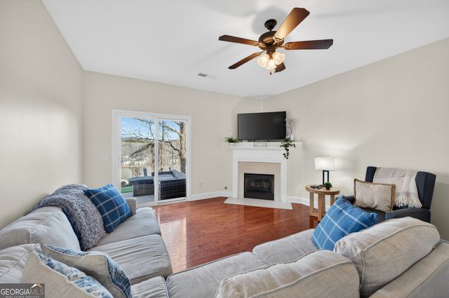 172 Riley Circle, Dawsonville, GA 30534