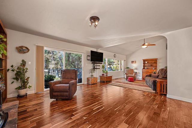3663 Christian Valley Rd, Auburn, CA 95602