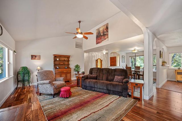 3663 Christian Valley Rd, Auburn, CA 95602