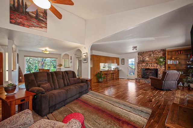 3663 Christian Valley Rd, Auburn, CA 95602