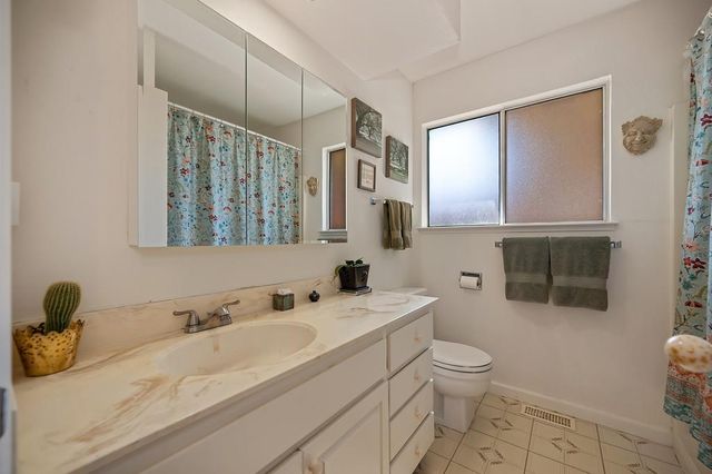 3663 Christian Valley Rd, Auburn, CA 95602