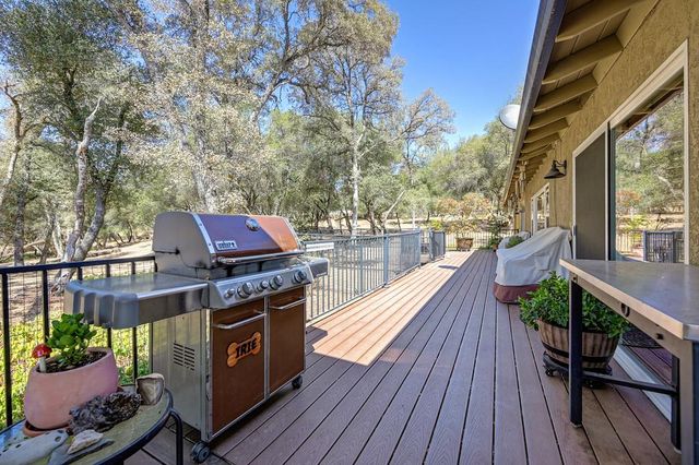 3663 Christian Valley Rd, Auburn, CA 95602