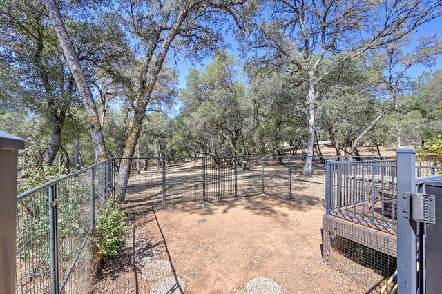 3663 Christian Valley Rd, Auburn, CA 95602