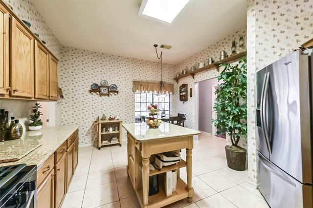 3022 Warbler Lane, Humble, TX 77396