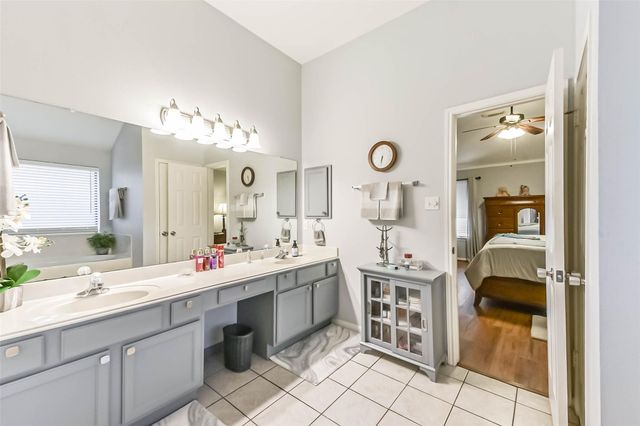 3022 Warbler Lane, Humble, TX 77396