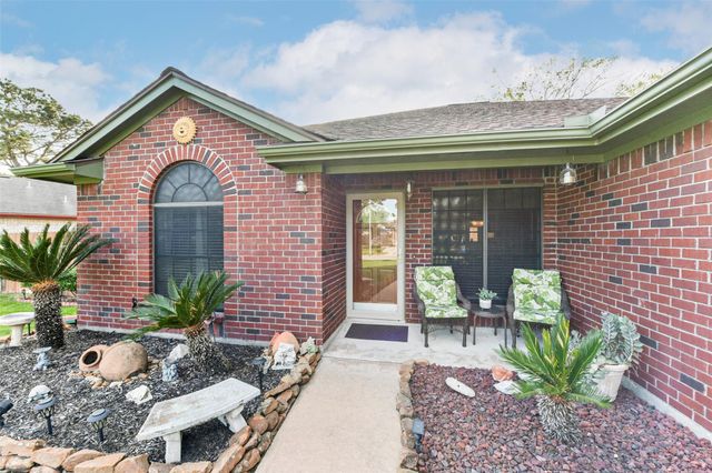 3022 Warbler Lane, Humble, TX 77396