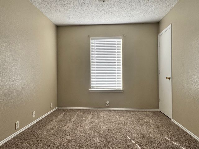 3305 Bent Creek Drive, Denton, TX 76210