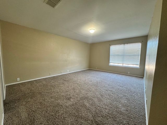 3305 Bent Creek Drive, Denton, TX 76210