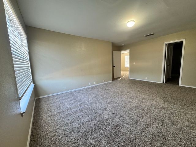 3305 Bent Creek Drive, Denton, TX 76210