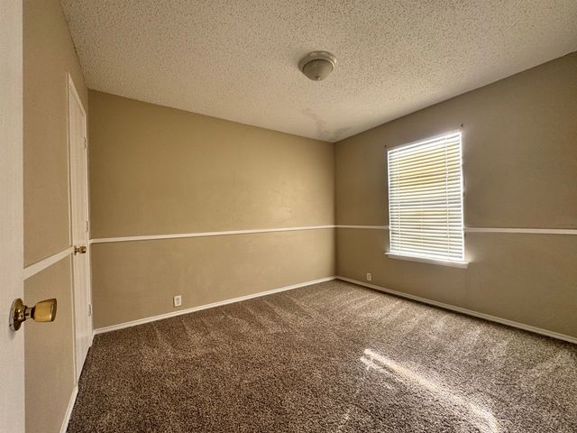 3305 Bent Creek Drive, Denton, TX 76210