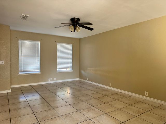 3305 Bent Creek Drive, Denton, TX 76210