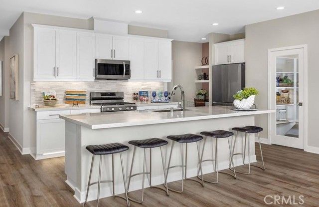 13739 Mesa View Drive, Victorville, CA 92392