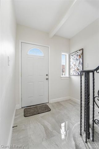 17527 Stoepel Street, Detroit, MI 48221