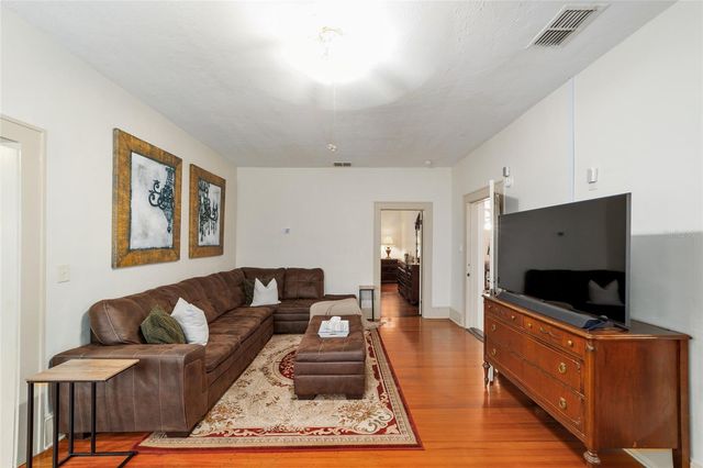 20693 WALNUT STREET, Dunnellon, FL 34431