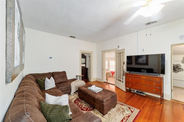 20693 WALNUT STREET, Dunnellon, FL 34431