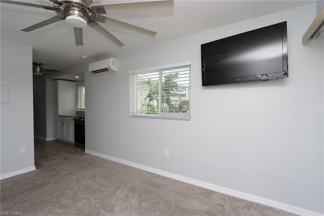 8109 Country RD # 201, Fort Myers, FL 33919