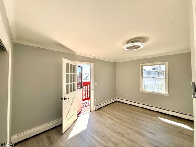 35 Fiat Ave, Woodbridge Twp., NJ 08830