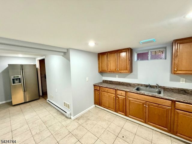 35 Fiat Ave, Woodbridge Twp., NJ 08830