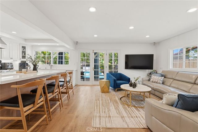 4515 Park Livorno, Calabasas, CA 91302