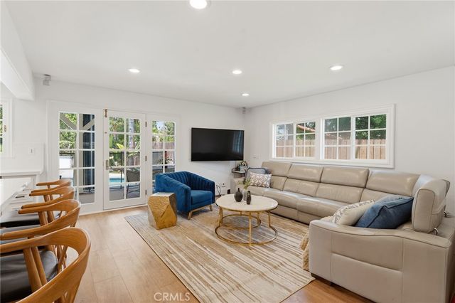 4515 Park Livorno, Calabasas, CA 91302
