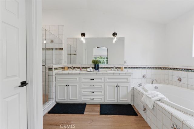 4515 Park Livorno, Calabasas, CA 91302