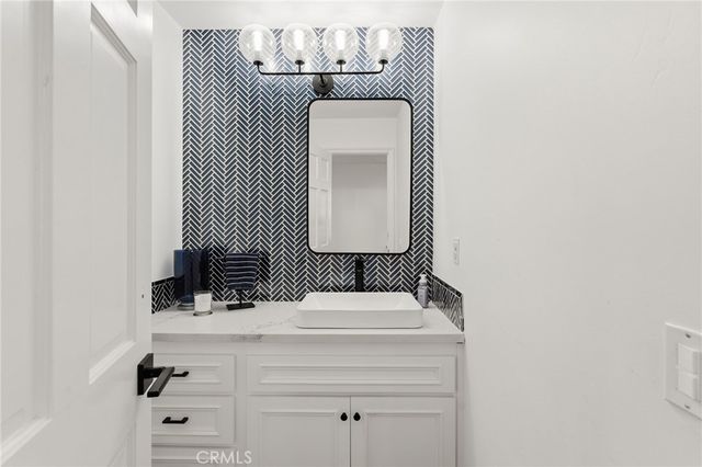 4515 Park Livorno, Calabasas, CA 91302