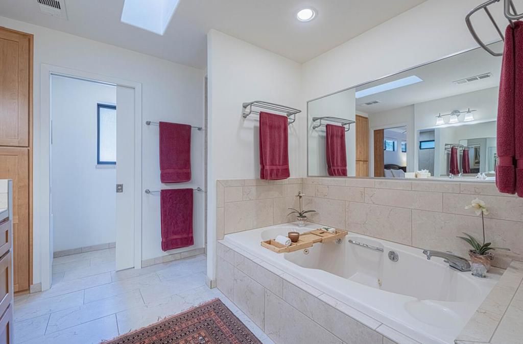 Image 28 of property listing at 25207 Casiano Drive, Salinas, CA 93908