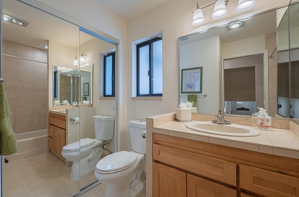 Image 41 of property listing at 25207 Casiano Drive, Salinas, CA 93908