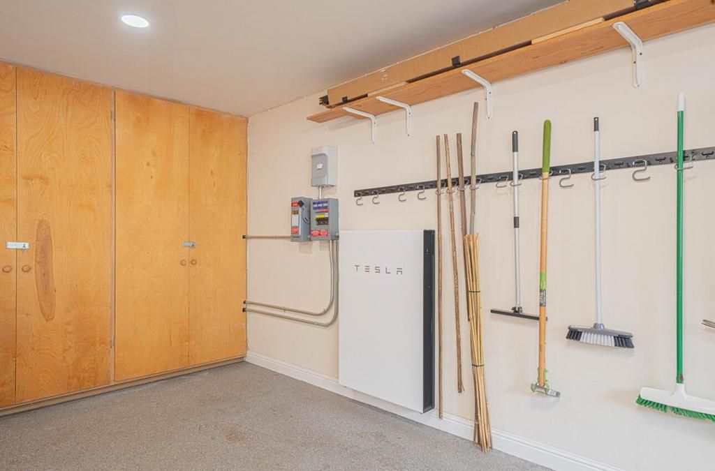 Image 61 of property listing at 25207 Casiano Drive, Salinas, CA 93908