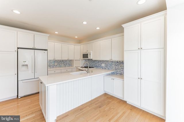 5 CORNERSTONE CT, Doylestown, PA 18901